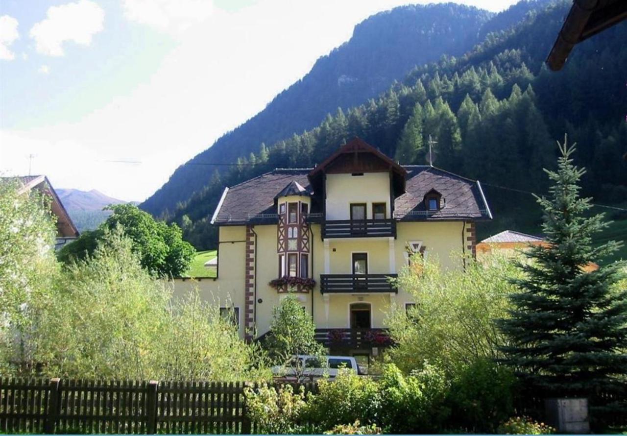 Gasthof Geraerhof Vals Exterior foto